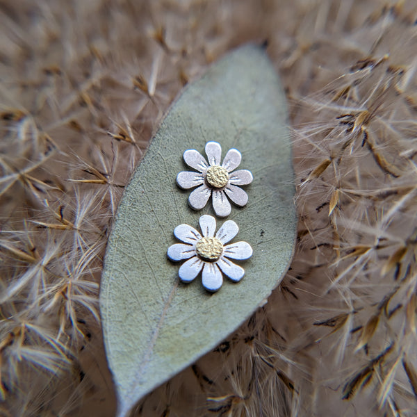 Daisy Stud Earrings