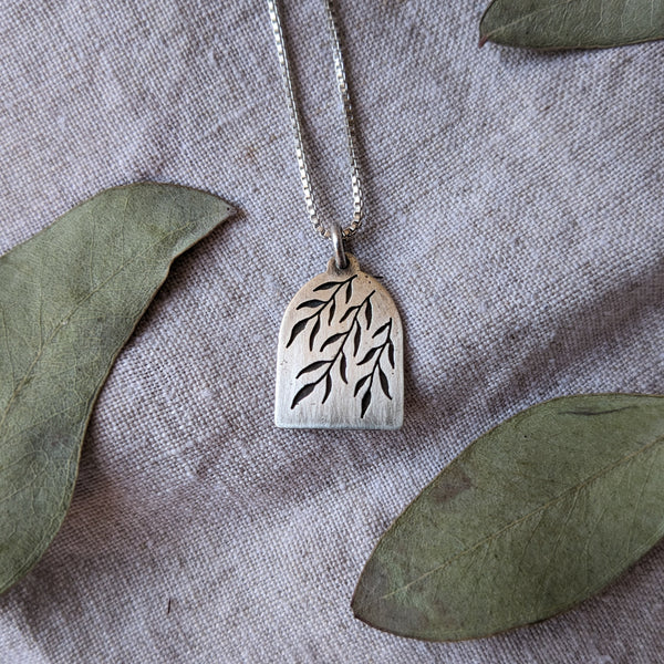 Willow Branches Necklace