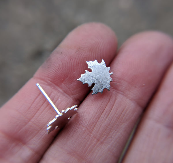 Maple Leaf Studs