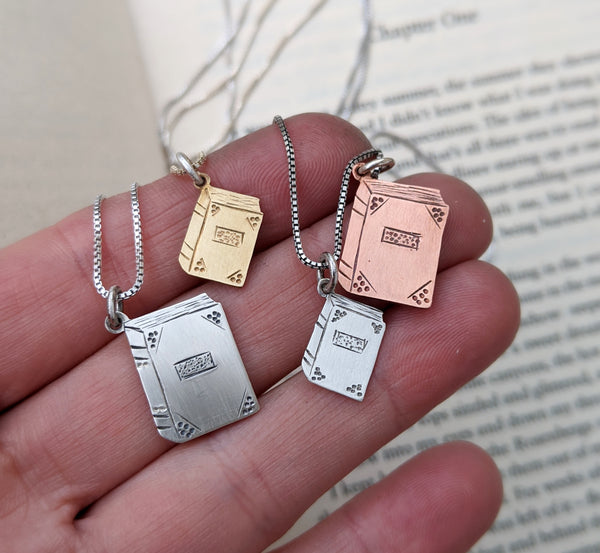 Bibliophile - Book lover necklace