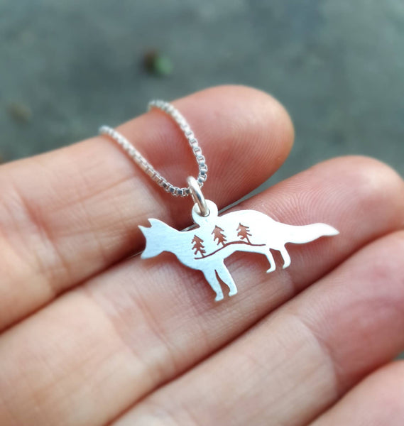Woodland fox pendant - silver necklace